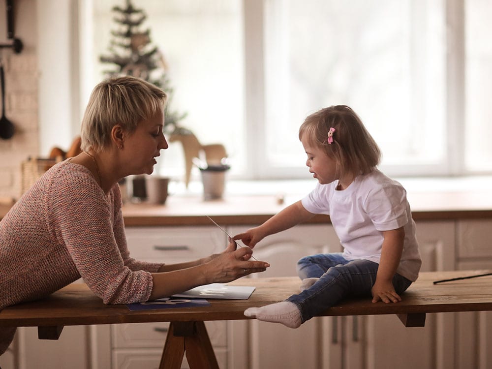What is the Difference Between Behaviour Therapy, Counselling and Psychology? - Counselling Woman and child, play therapy, psychology, behaviour therapy